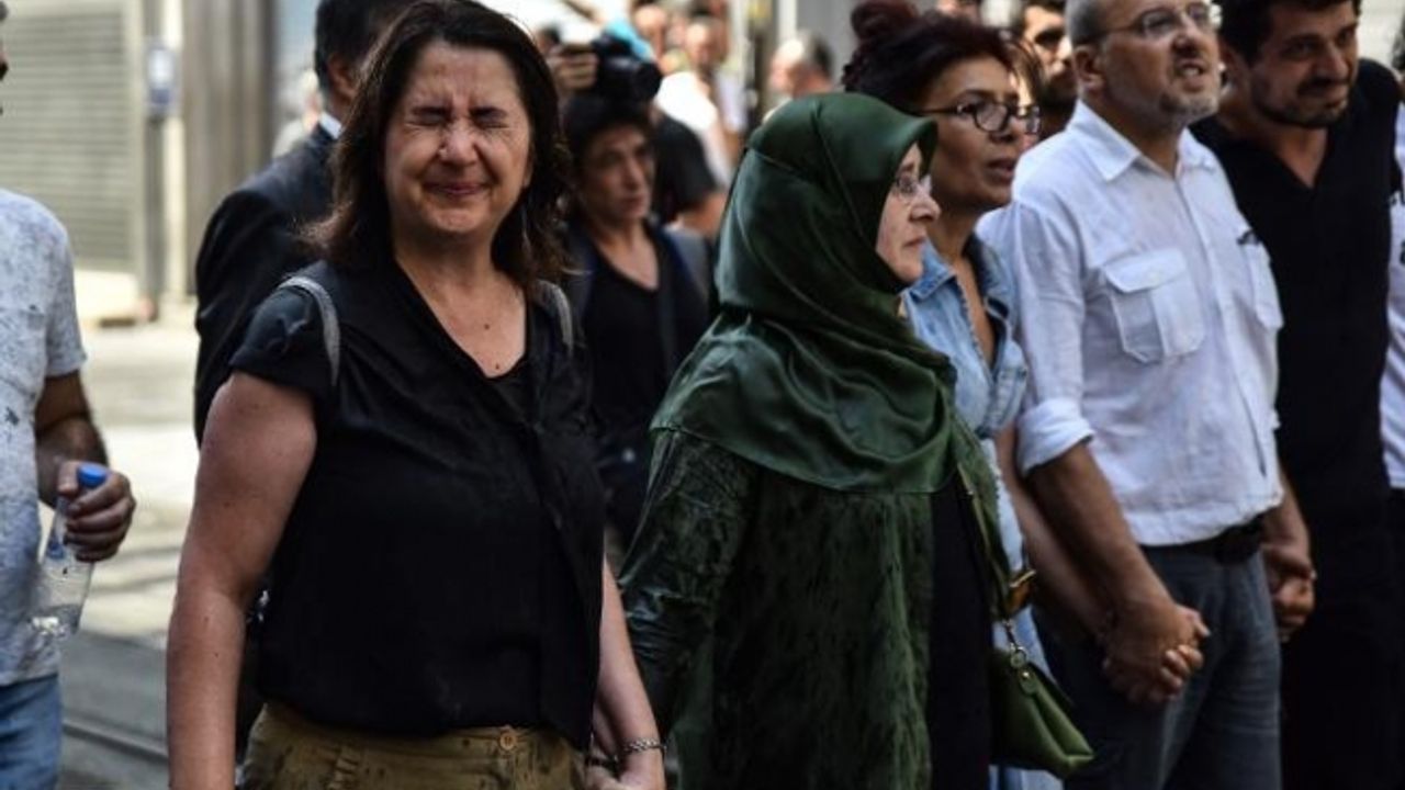 Hüda Kaya: Karar Türkiye'nin utancı, yarın da meydanda olacağız