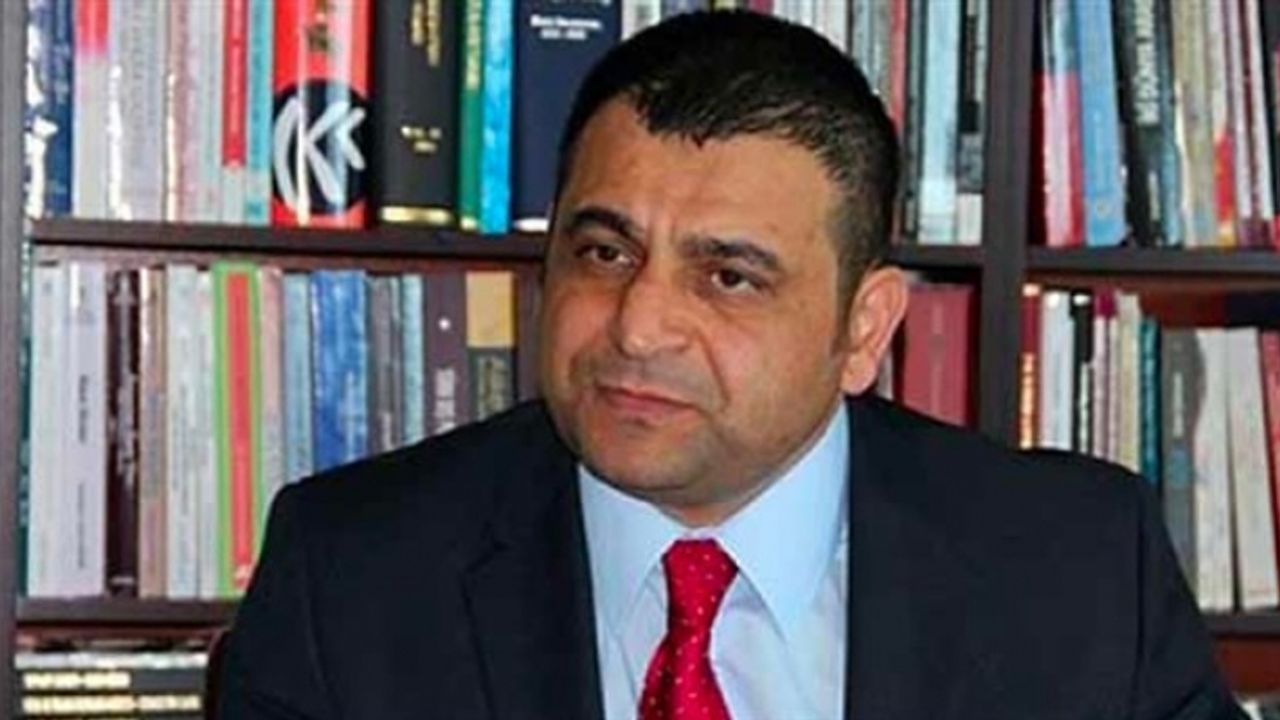 Eski rektör Sedat Laçiner'e hapis cezası