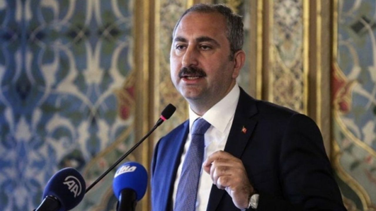 Adalet Bakanı Gül'den Gülen'in aidesi hakkinda açıklama