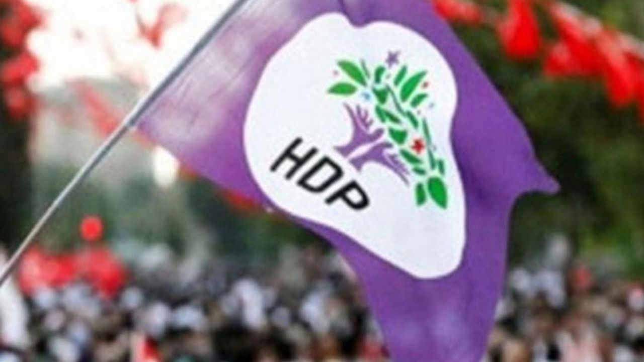HDP ve DBP’li yöneticilerin yargılandığı davada mahkeme heyeti salonu terk etti