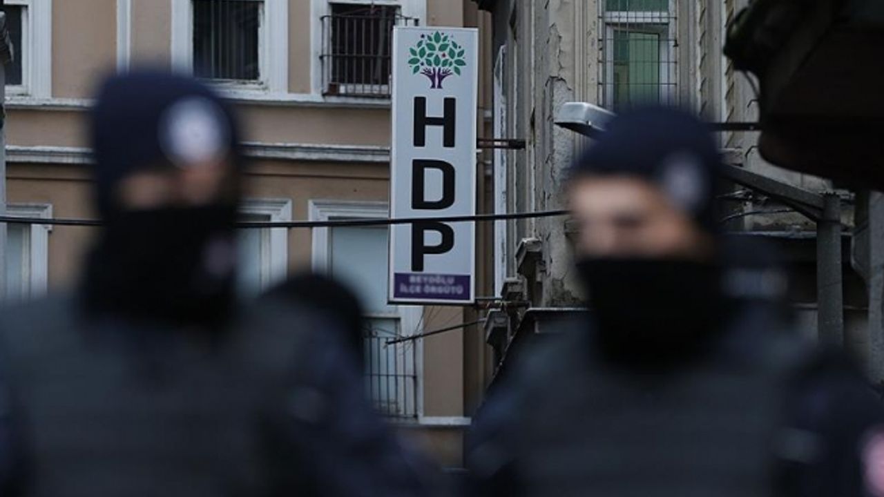 HDP'ye gözaltı operasyonu: 700'den fazla gözaltı