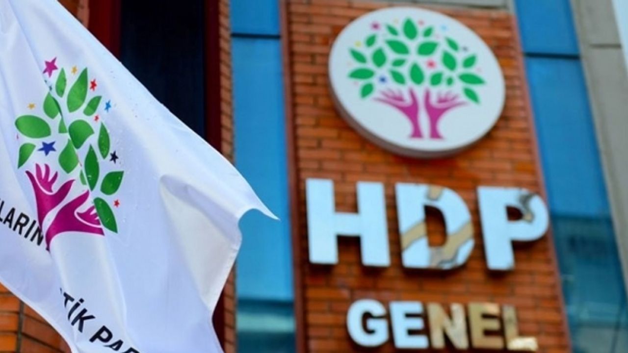 AYM raportörü, HDP'yi kapatma iddianamesinin kabulünü istedi