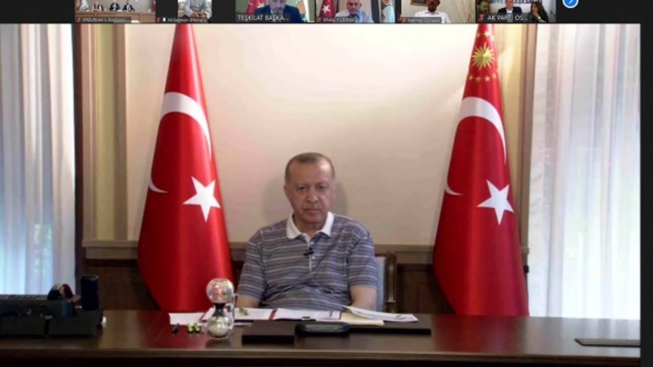 Fatih Altaylı: "Çok yakınında birilerinin  Erdoğan’ı zor duruma düşürmek istediğine işaret ediyor"