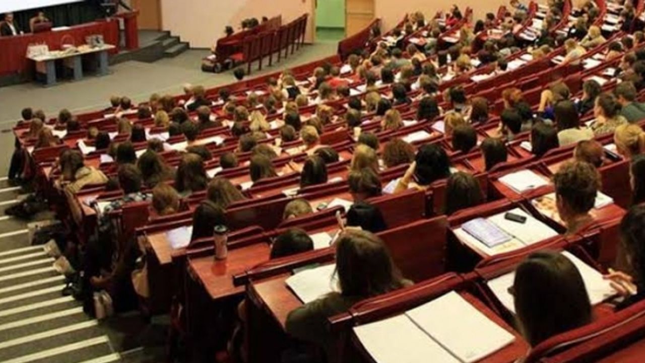 YÖK'ten iki ayrı rehber: Üniversitelerde yüz yüze eğitim nasıl olacak? 
