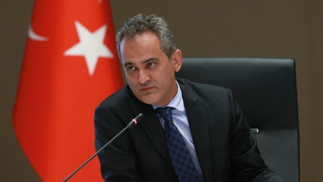 Milli Eğitim Bakanı Özer: "81 ilde meslek liselerimize ekmek fabrikası kuracağız"