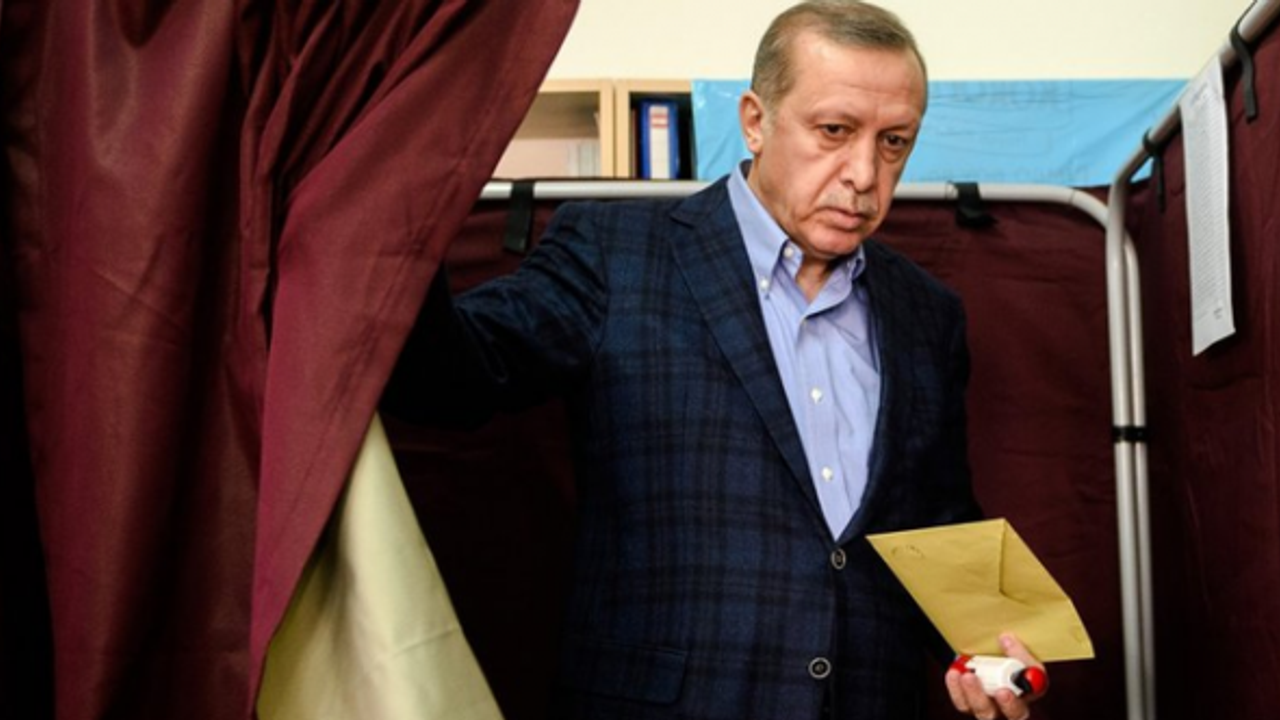 Mustafa Balbay, Ankara kulislerinde konuşulan seçim tarihini yazdı