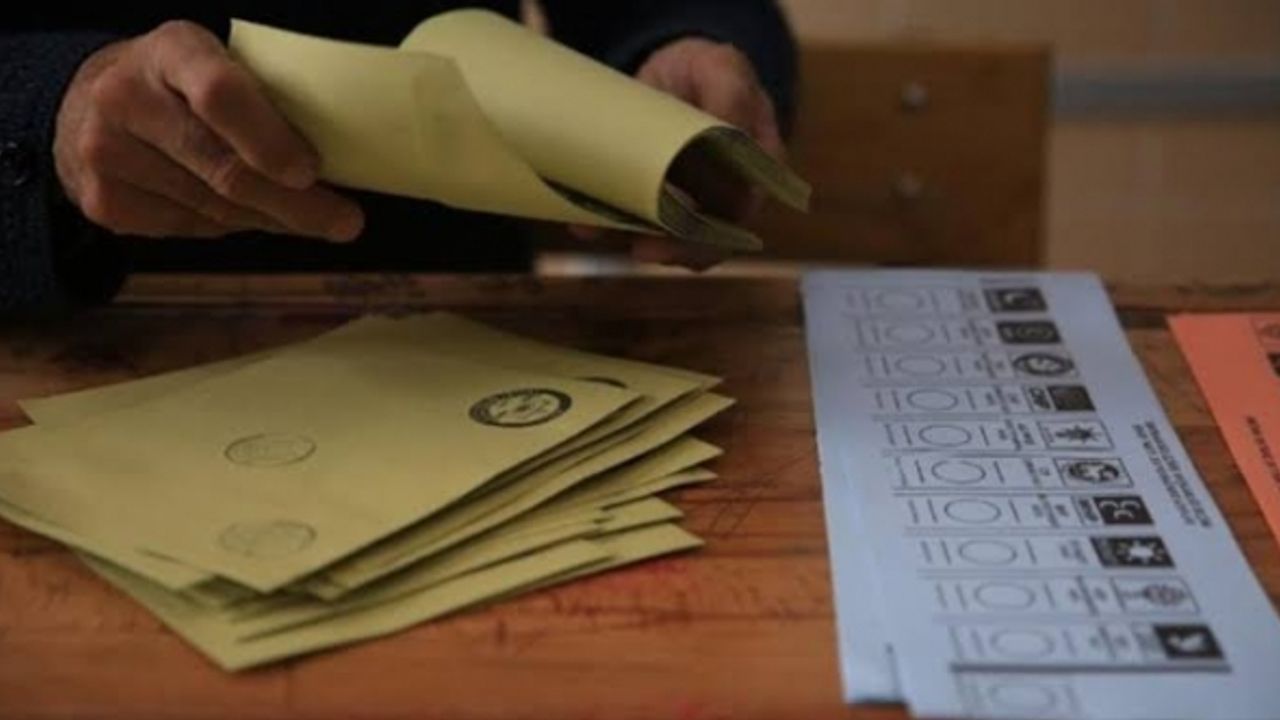 Son seçim anketi açıklandı: CHP ilk defa birinci parti çıktı