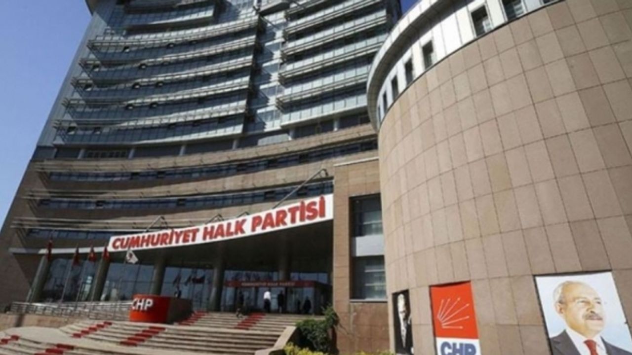 CHP'de adaylık için istifa eden il başkanları sayısı 34'ü buldu