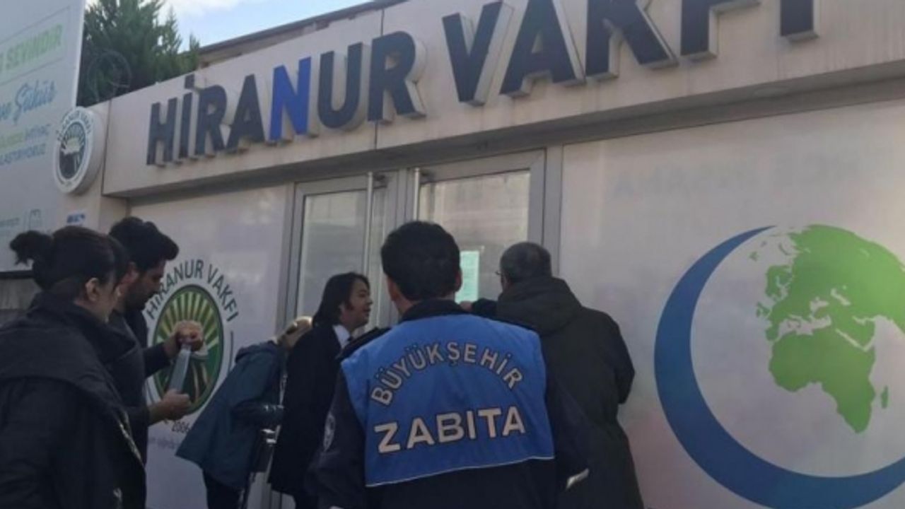 Hiranur Vakfı'na ait kaçak yapılara işlem yapmayan AKP'li başkana suç duyurusu
