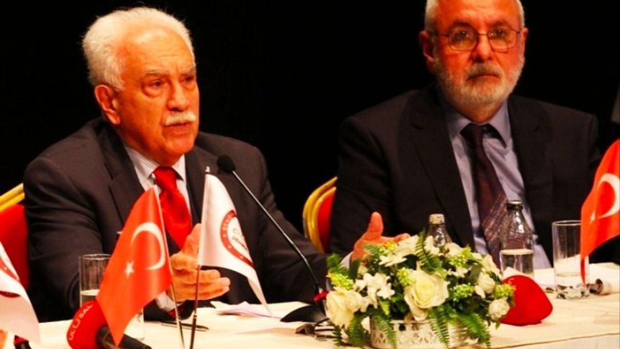 Mehmet Metiner ve Doğu Perinçek’ten Kürt paneli: Erdoğan’a düşmanlık eden Kürt’ün Kürtlüğü şüphelidir