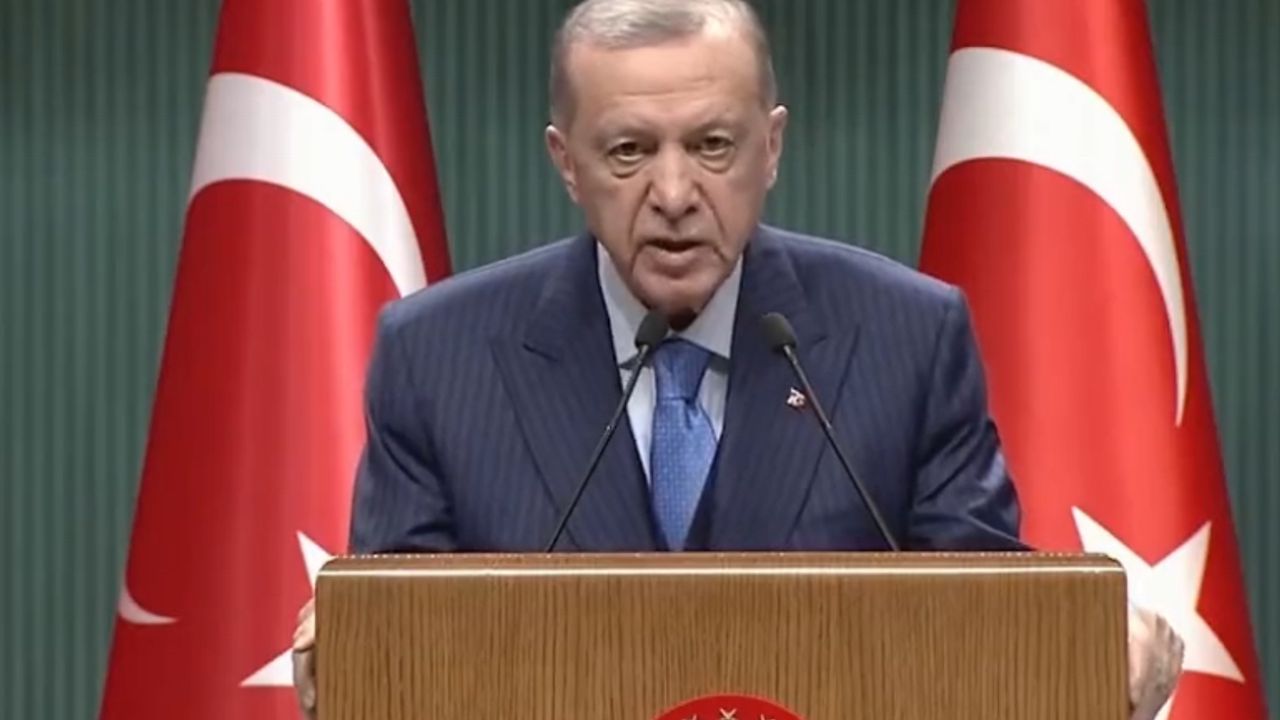 Erdoğan kabine toplantısı sonrası ‘3. kez aday olabilir mi’ sorusunu yanıtladı