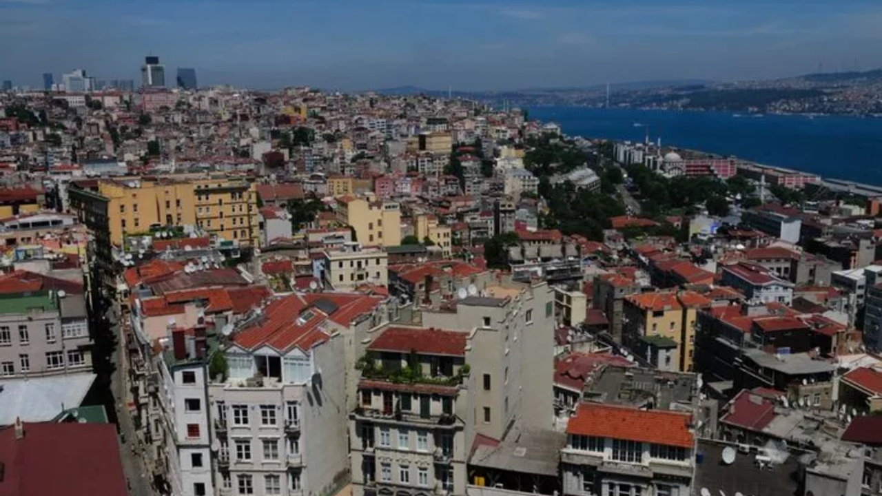 İstanbul'da 2000 öncesi yapılan binalar İBB tarafından ücretsiz denetlenecek