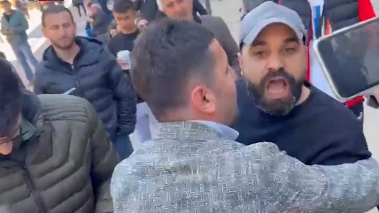 Trabzon'da HÜDA PAR standı gerilimi: Halk tepki gösterdi, Emniyet Müdürü geldi