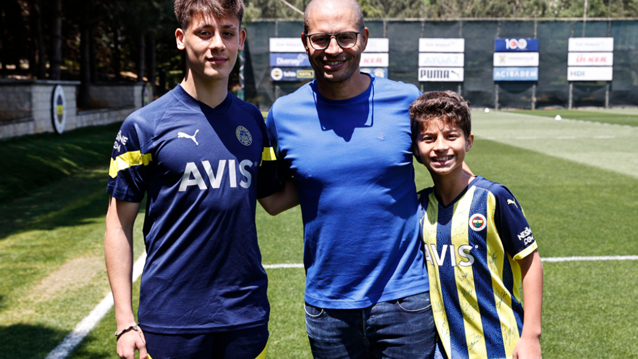 Alex'ten Fenerbahçe'ye ziyaret: Arda Güler ile bir araya geldi