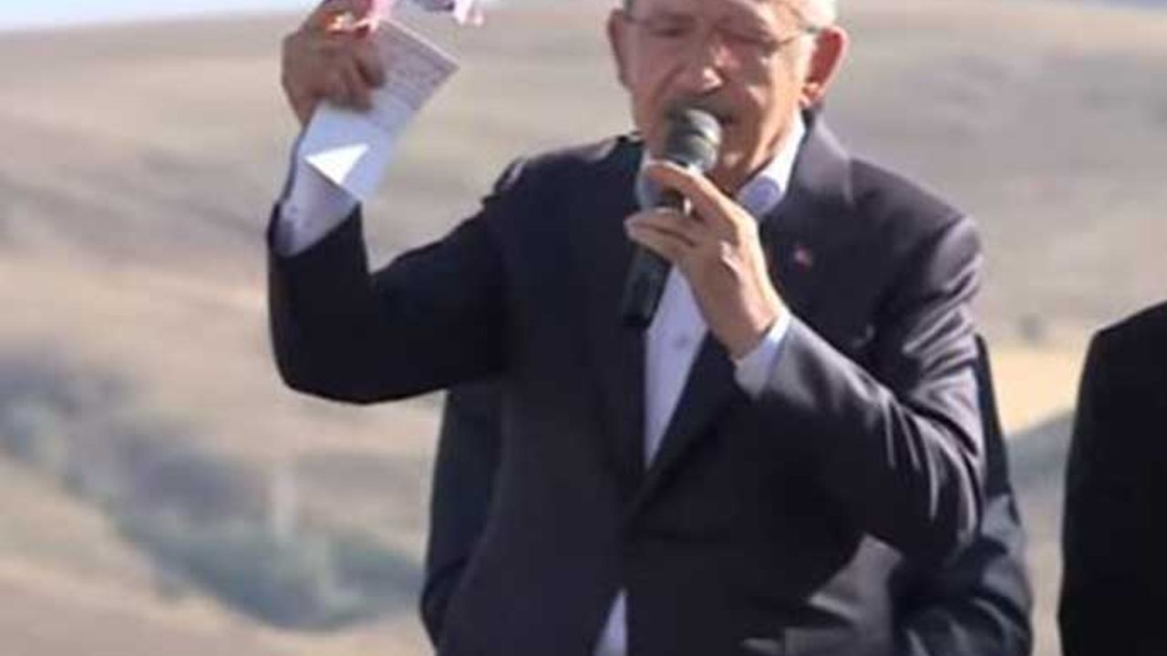 Kılıçdaroğlu elinde 200 lira ile anlattı: Elinizi vicdanınıza koyun