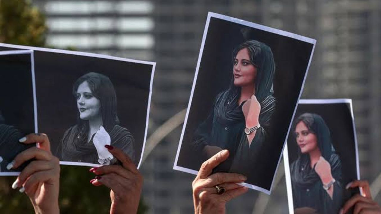 Yönetmen Gökhan Çetin, Mahsa Amini'nin öldürüldüğü günü beyaz perdeye taşıyor