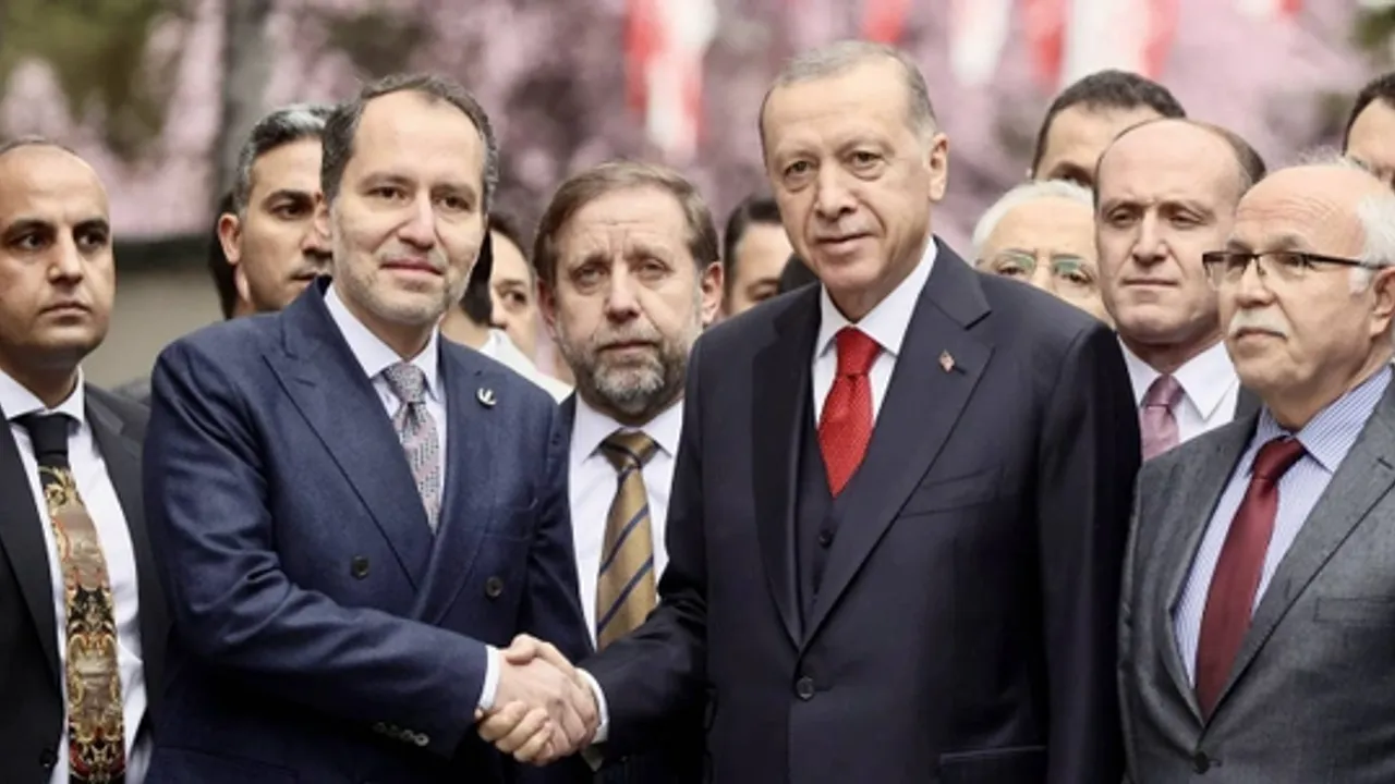 Yeniden Refah’tan AKP’ye İstanbul için aday şartı
