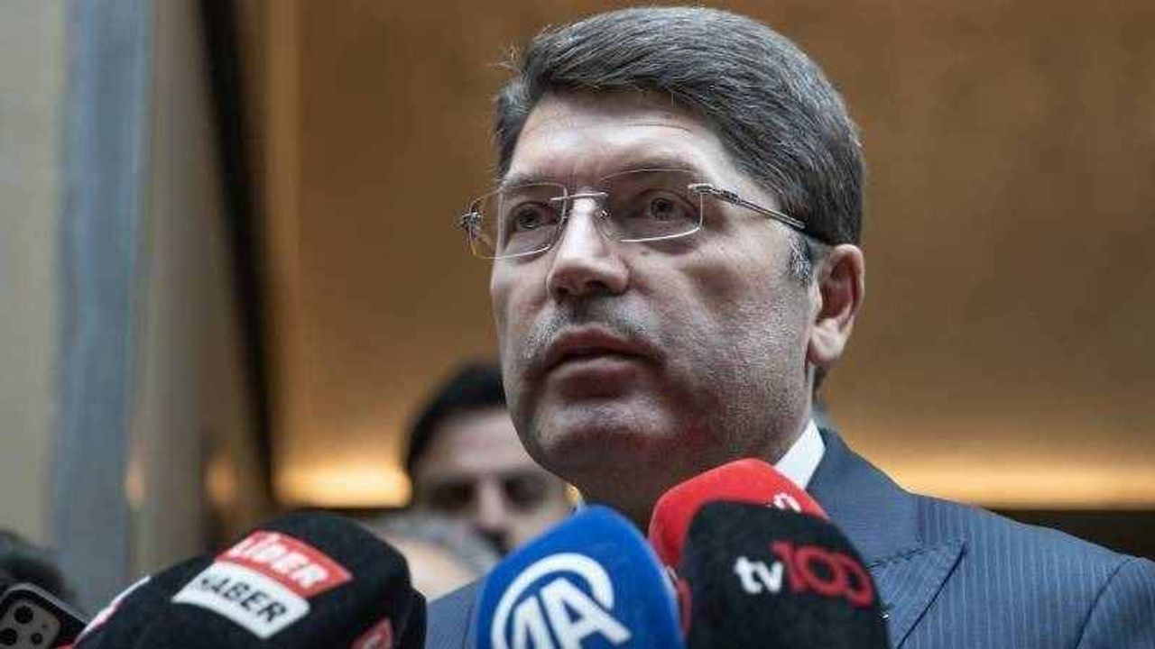Adalet Bakanı: Cezaevinde gazeteci yok
