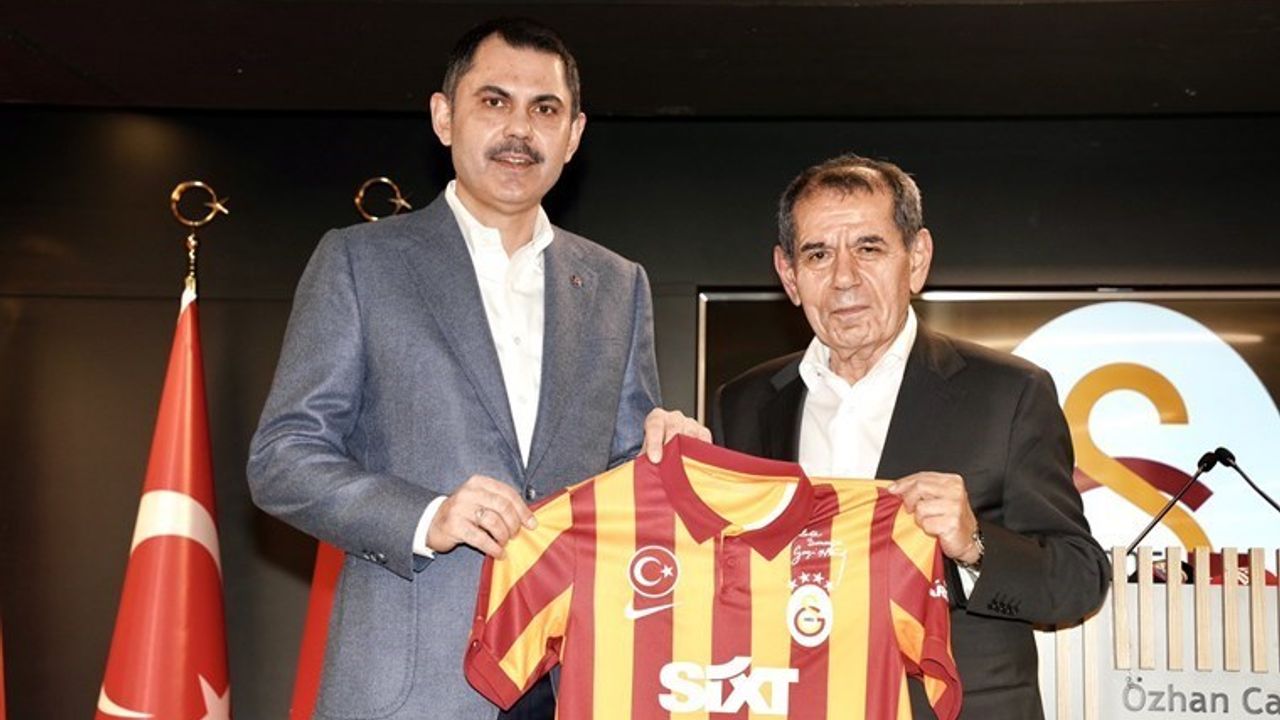 AKP adayı Murat Kurum Galatasaray ve Beşiktaş’ı ziyaret etti; Galatasaray başkanından destek açıklaması