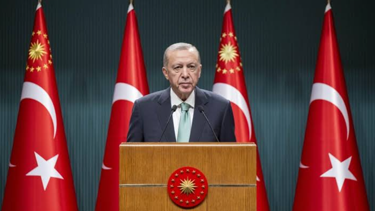Erdoğan: Asimilasyona karşı en büyük silahımız çocuklarımıza ana dillerini öğretmektir