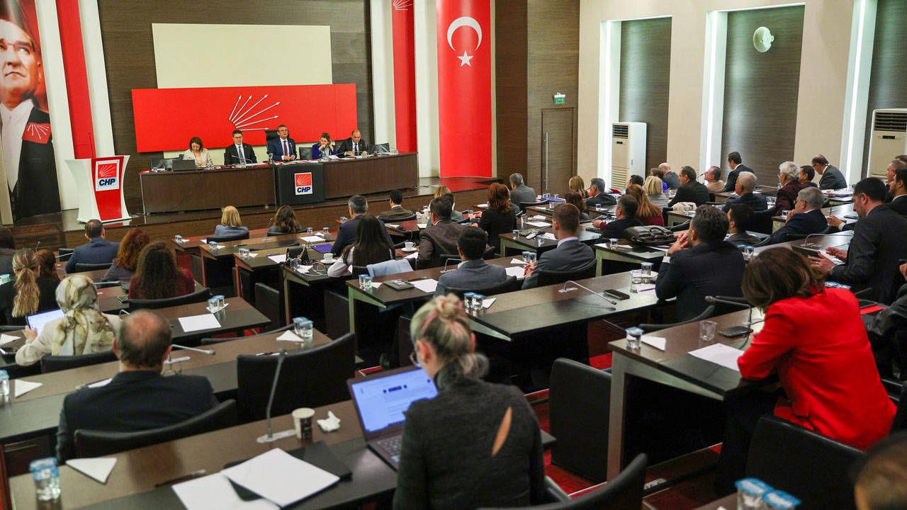 DEM Partinin kararından sonra CHP Istanbul adaylarını açıkladı