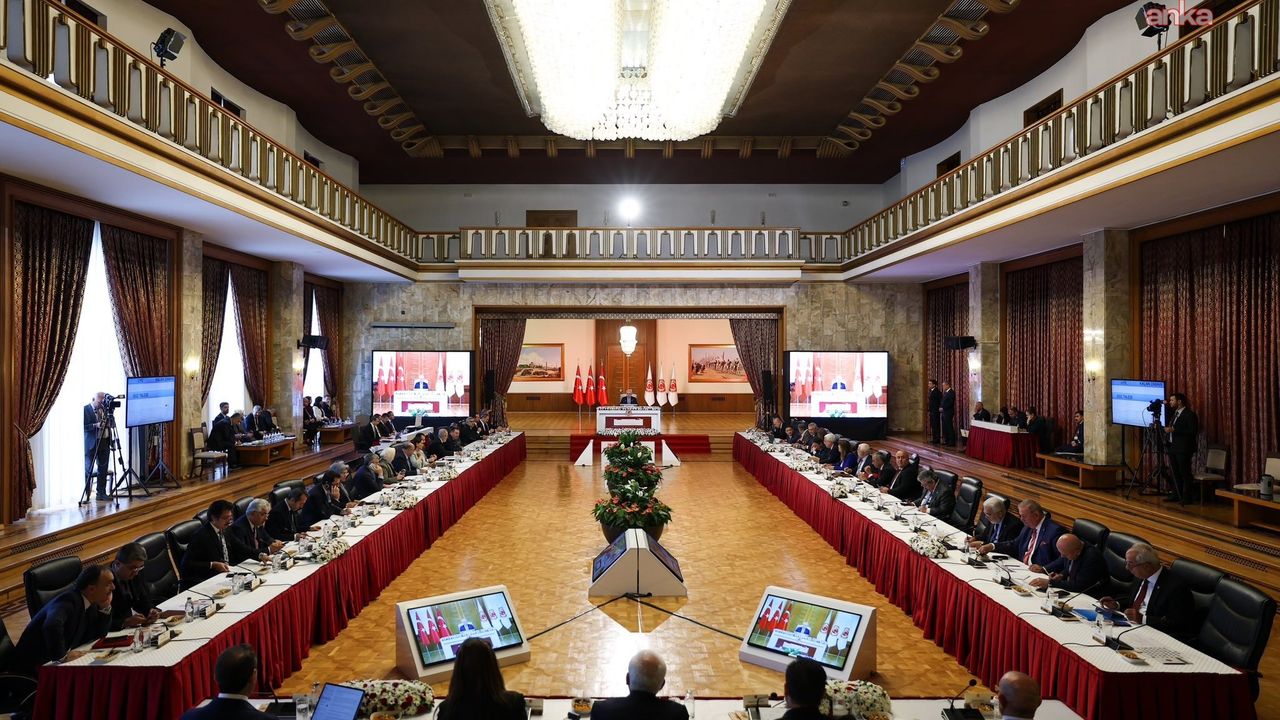 Çözüm süreci komisyonu son rapor için toplandı