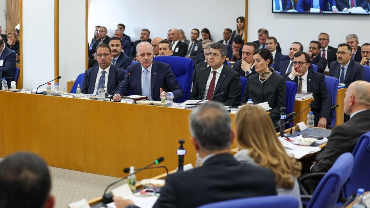 Meclis’te PKK tartışması: Numan Kurtulmuş salonu terk etti