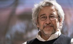 Gazeteci Can Dündar 'gri liste'ye eklendi