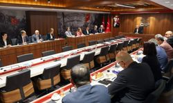 CHP’de bütün MYK üyeleri istifa etti; Kılıçdaroğlu istifaları kabul etti