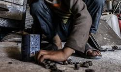 On binlerce çocuk çalışmaya zorlanıyor: İş cinayetinde ölüyorlar