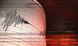 İstanbul’da hissedilen deprem! İstanbul valisinden deprem açıklaması