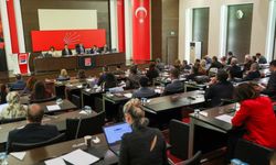 Olağanüstü toplanan CHP’den AKP-MHP ittifakına dikkat çeken sorular