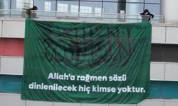 Diyarbakır’da birçok yere şeriat bayrakları asıldı; 6 kişi gözaltına alındı