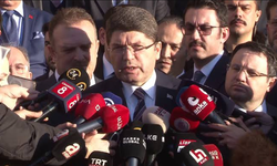 Adalet Bakanı Yılmaz Tunç, Çağlayan Adliyesi önünde konuştu: 34 gözaltı var
