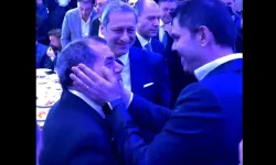 Daha önce destek vereceğini açıklayan Galatasaray Başkanı Dursun Özbek ile Murat Kurum arasında samimi anlar