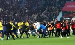 Trabzonspor taraftarlarının saldırısı sonucu Fenerbahçe’nin hocası İsmail Kartal’ın oğlu kafa travması geçirdi