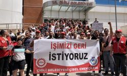 İşten atılan Çiğli Belediyesi işçileri: AKP’yi kınayanlar yüzümüze bakmıyor