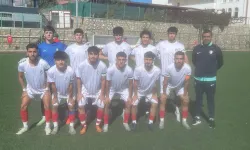 Amedspor 7 kişi kaldığı maçta tarihi galibiyet aldı