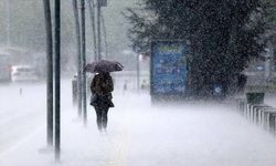 Meteoroloji'den sarı kodla uyarı: Sağanak ve fırtına etkili olacak