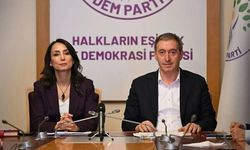 DEM Parti Yeni Sürecin Yol Haritasını Belirledi: İşte MYK Toplantısında Konuşulanlar