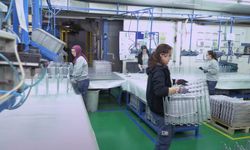 Konveyör işçisi bayramı parasız karşılıyor