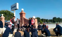 Akademiden Queen işçisine destek çağrısı