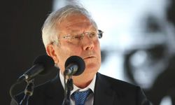 Aziz Yıldırım yaptığı sert açıklama ile Fenerbahçe’de başkan adayı olmayacağını açıkladı