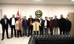 Koma Amed’in DTSO ziyareti sosyal medyada gündem oldu