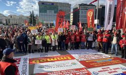 “Geçinemiyoruz” diyenler Kocaeli’de buluştu: İnsanca yaşam ücreti istiyoruz