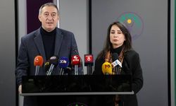 DEM Parti Eş Genel Başkanları Hatimoğulları ve Bakırhan basın toplantısı düzenliyor