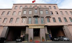 Türk Hava Sahasına Yönelen Füze Engellendi