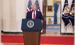 Trump ve İran’dan yine karşılıklı sert açıklamalar: Taş devrine dönecekler