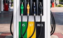 Zam fırtınası: Motorine büyük zam, benzine sınırlı artış