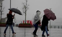 25 il için yağış uyarısı: Fırtına da geliyor